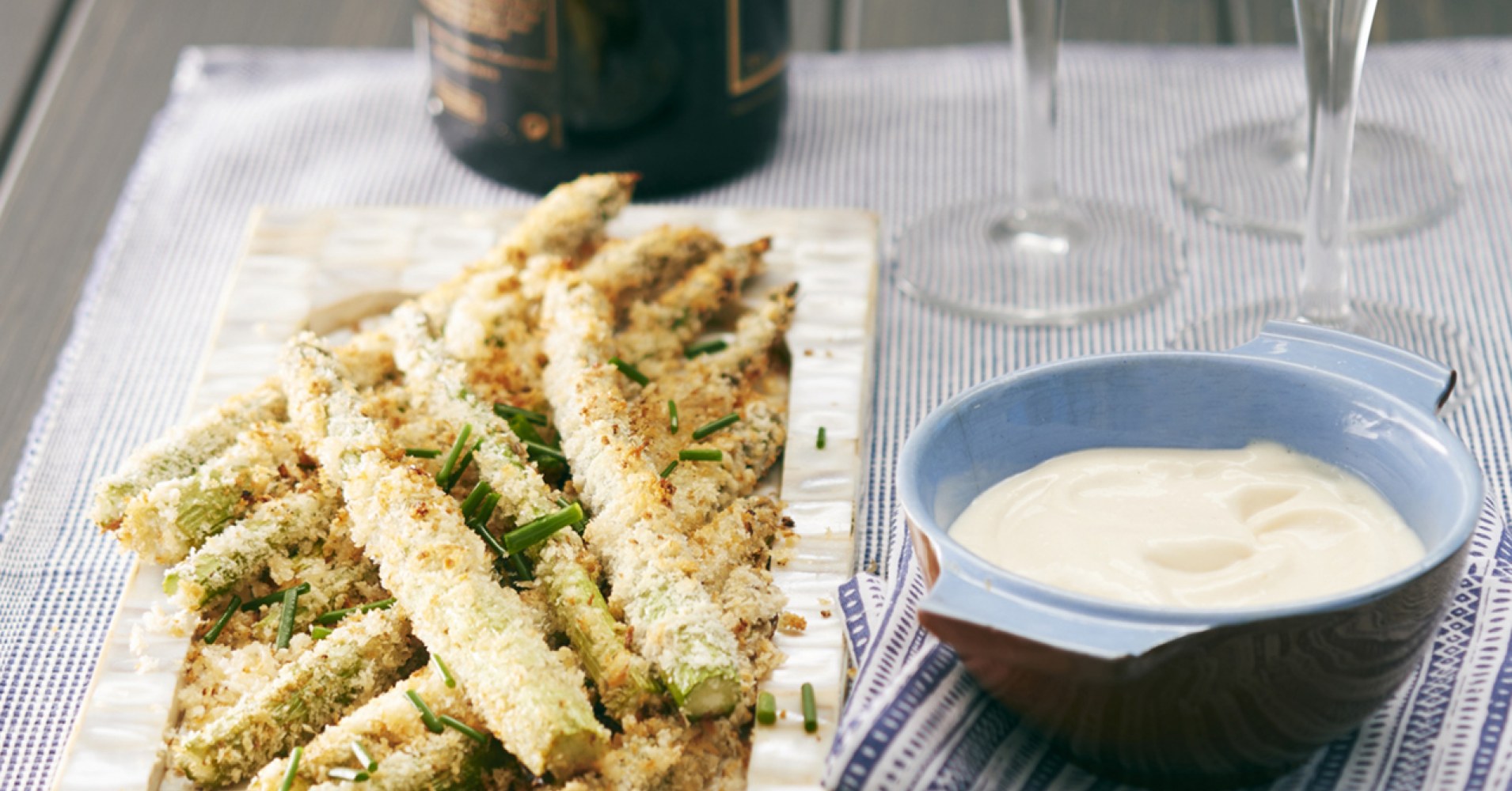 Crunchy Aioli Asparagus Recipe | myfoodbook | Finger Food recipe